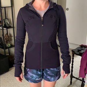 Lululemon light jacket